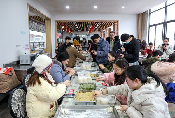 1707268477704223.jpg 2F2A7548_副本.jpg